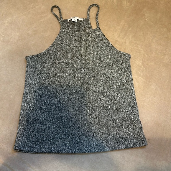 Top - Picture 1 of 1